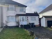Nice 2 BA 4 bedroom semi detached house for rent in...