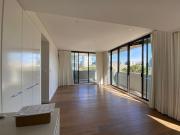 For Rent 2 Bed 2 Bath Modern Apartment in Waterloo