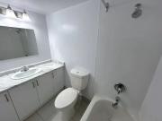 For Rent 2 Bedroom Apartment Barrie ON DS97097196