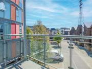 Nice 2 bedroom apartment for rent in Quayside Drive,...