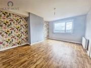 Deal! 2 bedroom end of terrace house for rent in...