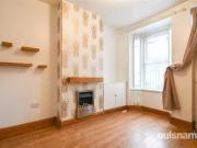Just in! 2 bedroom end of terrace house for rent in...