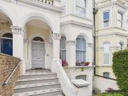 For Rent! 2 bedroom flat for rent in The Avenue,...