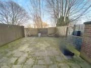 Just in! 2 bedroom Flat to rent, Tudor Road, Nuneaton,...