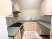 Deal! 2 bedroom maisonette for rent in Aynscombe Angle,...