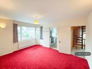 New 2 bedroom maisonette for rent in Braemar Crescent,...