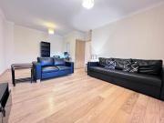 For Rent 2 Bedroom Shared Living/roommate Barnet Great...