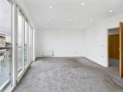 For Rent 2 Bedroom Shared Living/roommate Colchester...