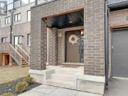 For Rent 2 Bedroom Townhouse Oakville ON DS99506271