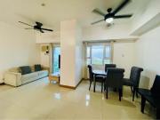 For Rent 2 bedroom with parking in Trion BGC