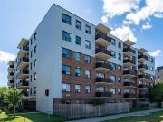 For Rent 2 bedrooms Apartment 3111 Eglinton Avenue East