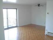 For rent: 3015 Sandwich St Windsor, 2 bdrm Viewit |22133