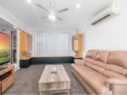 Rental! 303 Epsom Road, CHIPPING NORTON House for rent...