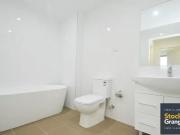 Nice 31/1 Browne Parade, WARWICK FARM Apartment for rent...