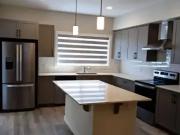 For Rent 3.5 Bedroom Apartment Calgary AB DS97308458