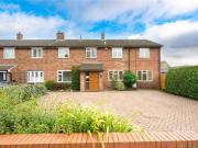 Just in! 3 BA 5 bedroom semi detached house for rent in...