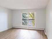 For Rent 3 Bedroom Apartment Edmonton AB DS97060678