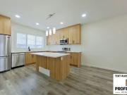 For Rent 3 Bedroom Apartment Edmonton AB DS99972679