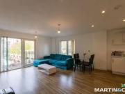 Deal! 3 bedroom apartment for rent in Lincoln...