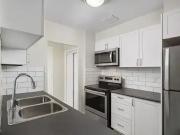 For Rent 3 Bedroom Apartment Oshawa ON DS92182477