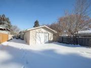 For Rent 3 Bedroom Apartment Red Deer AB DS100809602