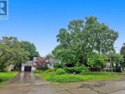 For Rent 3 Bedroom House Burlington ON DS100170720