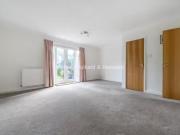 Nice 3 bedroom house for rent in Priory Close Beckenham BR3