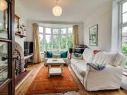 Charming 3 bedroom semi detached house for rent in...