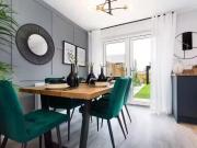 For Rent! 3 bedroom semi detached house for rent in Leaf...