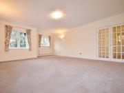 For Rent 3 Bedroom Shared Living/roommate Gerrards Cross...