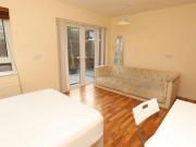 For Rent 3 Bedroom Shared Living/roommate London London...