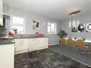 Cozy 3 bedroom terraced house for rent in City Road,...