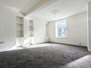 New 3 bedroom terraced house for rent in High Street,...