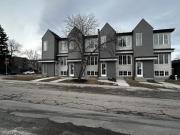 For Rent 3 Bedroom Townhouse Calgary AB DLS98816333