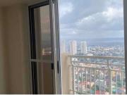 For Rent 3 bedroom with parking Fairlane Residences in... For Rent 3 bedroom with parking Fairlane Residences in...
