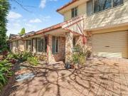 Rental! 3 BR 11/1 Rosamond Street, Hornsby, NSW 2077