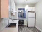 Nice 3 BR 3 bedroom Unit 1155 Granville Street