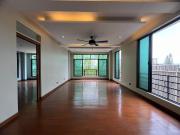 FOR RENT 3 Storey House in Loyola Grand Villas, Quezon...