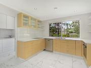 Rental! 3a Idolou Court, Mudgeeraba, QLD 4213 Flat for Rent