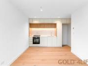 Just in! 4008D 648 Lonsdale St, Melbourne Apartment for...