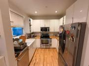 For Rent 4 Bedroom Apartment Vancouver BC DS98340895