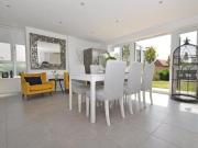 For Rent 4 Bedroom House Cheltenham Gloucestershire...