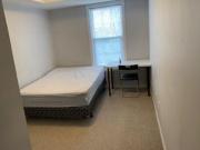 For Rent 4 Bedroom Townhouse Barrie ON DS93115732