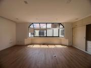 FOR RENT 4 bedroom Townhouse in Luxury Plaza, Valle...