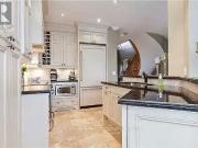 For Rent 4 Bedroom Townhouse Oakville ON DS96686127