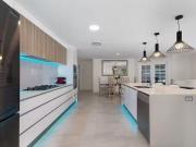 Cozy 4 BR 22 Lancashire Drive, Mudgeeraba, QLD 4213