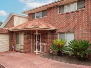 Cheap 4 BR 2/3 Fleet Street, Mount Waverley, VIC 3149