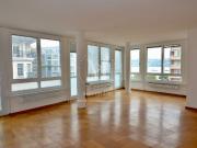 For rent 4 room apartment with lake view Geneva