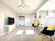 Charming 51075967 252 Scott Street Upper