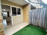 Cozy 5/10 Thomas Drive, Surfers Paradise, QLD 4217